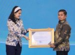 Wali Kota Parepare Terima Penghargaan Nasional dari BKKBN