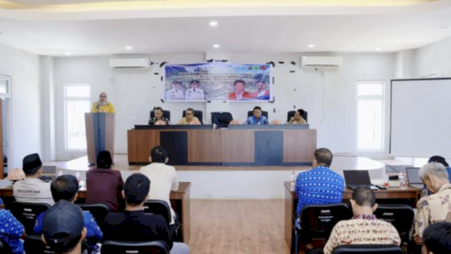 Andi Ina Kartika Sari Bahas Potensi Gerakan Tanah Mattirowalie dalam Lokakarya Mitigasi Bencana