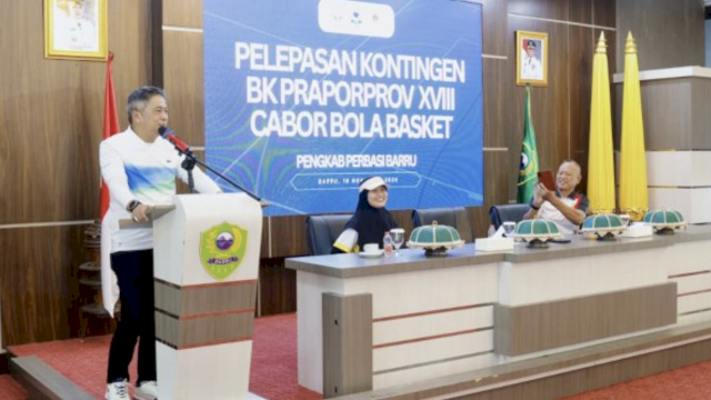 Wakil Bupati Abustan Lepas Kontingen Basket Barru Menuju Praporprov XVIII Sulsel