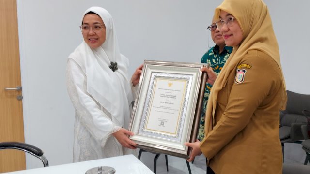 Kota Makassar Resmi Naik Kelas, Raih Penghargaan Swasti Saba Wiwerda 2025