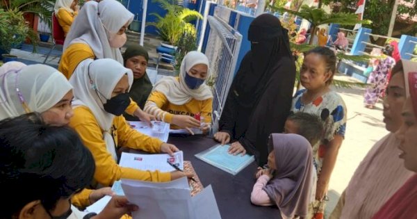 Disdukcapil Makassar Permudah Warga Pulau Barrang Lompo Buat KTP dan Akta