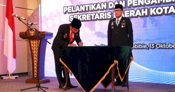 Amarung Agung Hamka Resmi Jabat Sekda, Wali Kota Parepare Sebut Jabatan Sekda Sangat Sentral