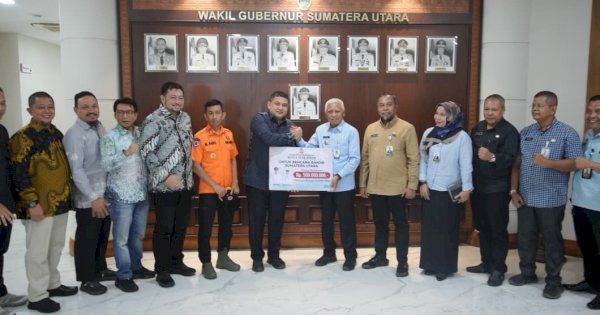 Wali Kota Munafri Serahkan Langsung Bantuan Pemkot Untuk Korban Bencana di Aceh dan Sumatra