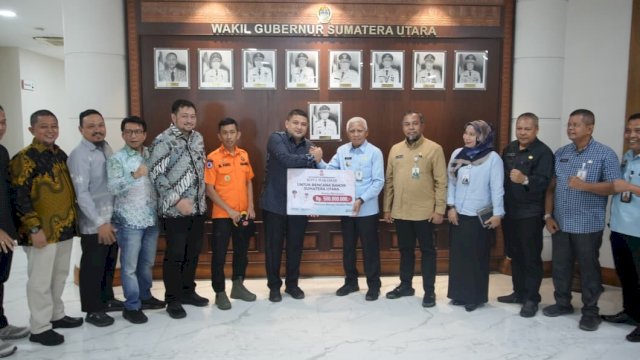 Wali Kota Munafri Serahkan Langsung Bantuan Pemkot Untuk Korban Bencana di Aceh dan Sumatra