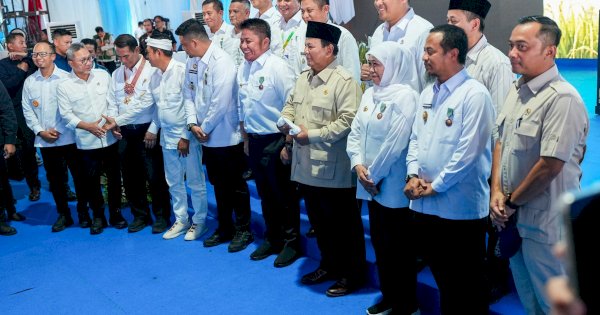 Sukses Tingkatkan Pertanian, Gubernur Andi Sudirman Terima Satyalancana Wira Karya dari Presiden Prabowo