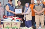 BPBD Sulsel Serahkan Bantuan Logistik Ke Pengungsi Banjir Kelurahan Katimbang