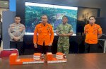 Black Box Pesawat Diserahkan ke Kepala Basarnas di Makassar, Akan Diberikan ke KNKT