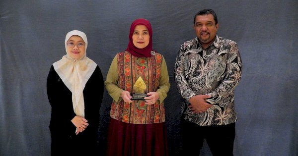 Pemkot Makassar Raih Best Adoption of Government Marketplace Award 2025