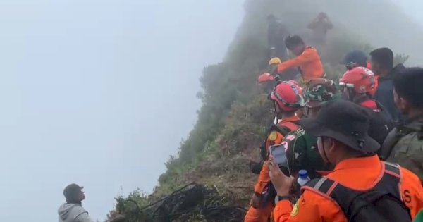 Operasi SAR Pesawat ATR Yang Jatuh di Gunung Bulusaraung Resmi Ditutup