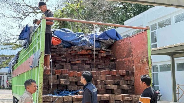 Penampakan Kayu Kumea yang disita petugas tanpa dokumen sah (Foto: Ist) 