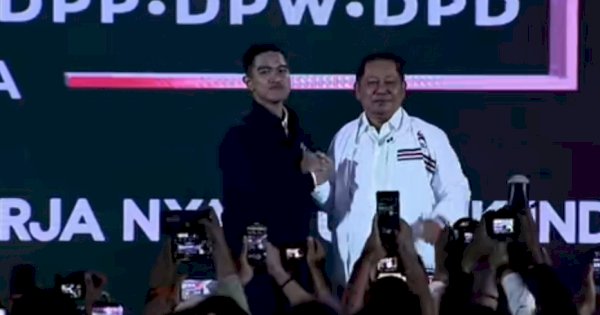 Diapasangkan Jaket oleh Kaesang, RMS Resmi Gabung PSI Usai Tinggalkan Partai NasDem