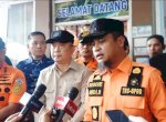 Gubernur Sulsel Tinjau Posko AJU Bersama Menhub dan Kabasarnas: Seluruh Tim Maksimalkan Operasi Pencarian
