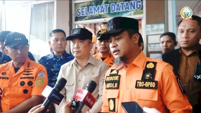 Gubernur Sulsel Tinjau Posko AJU Bersama Menhub dan Kabasarnas: Seluruh Tim Maksimalkan Operasi Pencarian