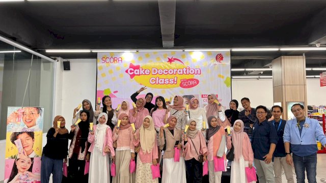 CitraCosmetic berkolaborasi dengan brand skincare lokal Scora menggelar Cake Decoration Class di CitraCosmetic Perintis, Kota Makassar, Sulsel pada Sabtu (7/2/2026). 