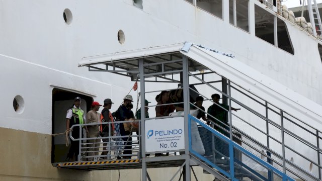 Kinerja Operasional Pelindo Regional 4 Tumbuh Positif 2025, Arus Kapal Meningkat 21,84 persen