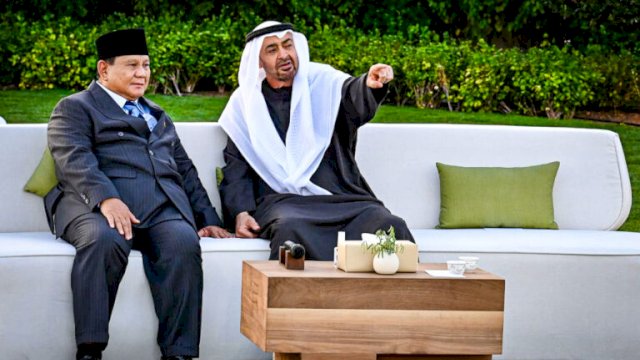 Presiden Indonesia Prabowo Subianto melaksanakan pertemuan bilateral dengan Presiden Persatuan Emirat Arab (PEA) Sheikh Mohammed bin Zayed Al Nahyan (MBZ) di Qasr Al Bahr, Abu Dhabi, pada Kamis (26/2/2026). (Sumber: BPMI Setpres)