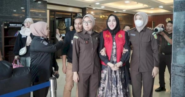 Kejati Sulsel Eksekusi Owner Skincare Mira Hayati, Divonis 2 Tahun Penjara 