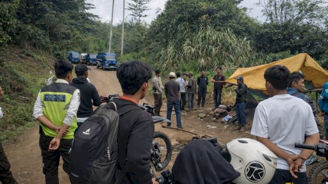 Pemuda Latimojong Kecam Aksi Pemalangan Jalan ke Area Operasional PT Masmindo Dwi Area