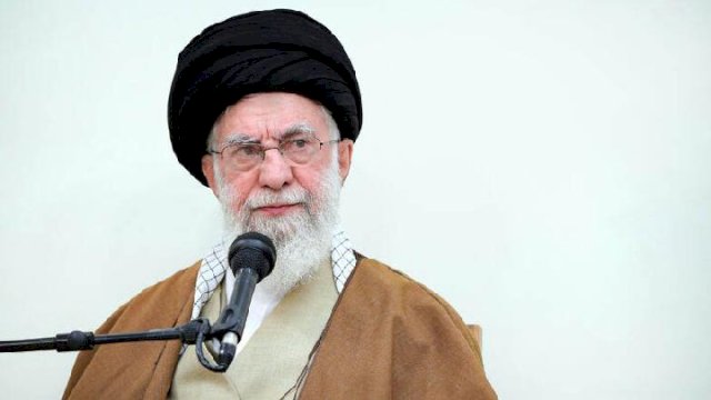 Pemimpin Iran Ayatollah Ali Khamenei Dilaporkan Tewas dalam Serangan AS-Israel