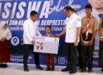 Komitmen Majukan Pendidika di Parepare, Wali Kota Tasming Salurkan BSM dan Beasiswa Berprestasi