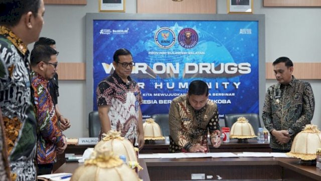 Teken Hibah di Makassar, Tasming Hamid Percepat Hadirnya BNN Kota di Parepare