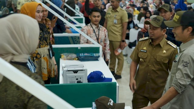 Wali Kota Parepare Tasming Hamid Buka Serambi BI 2026, Layanan Tukar Uang Baru Diserbu Warga