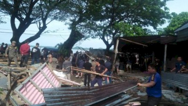 Akan Disulap Jadi Kawasan Publik, Pemkot Parepare Tertibkan Bangunan di Lahan Eks Pasar Seni