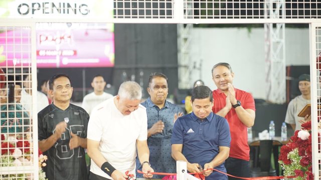 Bupati Pinrang Resmikan Lapangan Padel, Wali Kota Parepare Tasming Hamid dan Kapolres Turut Menjajal
