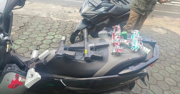 Aksi Saling Serang Remaja di Makassar, Polisi Sita Sejumlah Senjata Mainan 