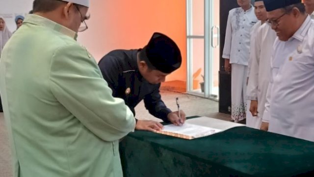 Pelantikan Imam Masjid Parepare, Wali Kota Tasming Tegaskan Pejabat Harus Bisa Mengaji&nbsp;
