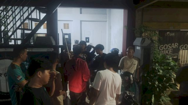 Dua Remaja di Makassar Diamankan Polisi Usai Rusak Motor Warga&nbsp;
