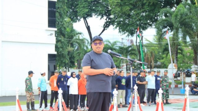 Gerakan ASRI Digelorakan di Takalar, Bupati Daeng Manye Pimpin Apel Kebersihan