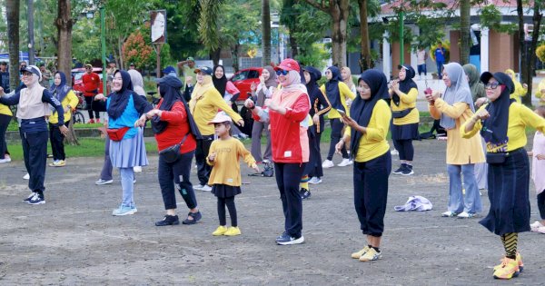 Bupati Barru Ikut Ramaikan CFD di Alun-Alun Colliq Pujie