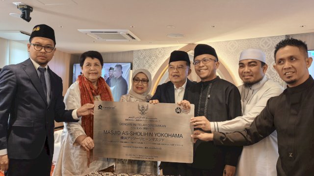 Jusuf Kalla Resmikan Masjid As Sholihin di Yokohama
