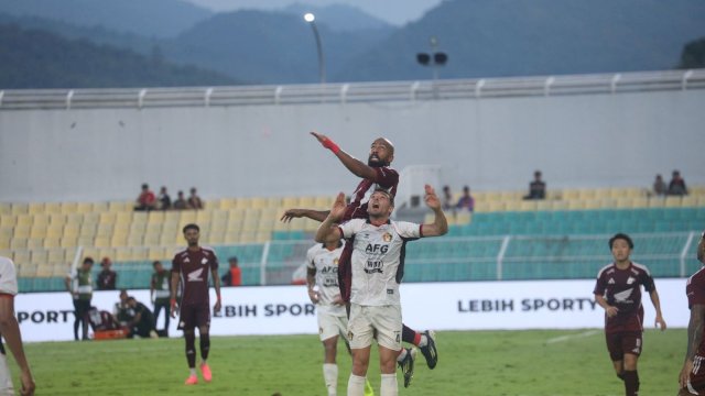 Dokumentasi laga PSM vs Persik Kediri pada pekan 29 Super League 2025-2026 di Stadion BJ Habibie, Parepare, Kamis (23/4/2026). (Foto: Official PSM) 