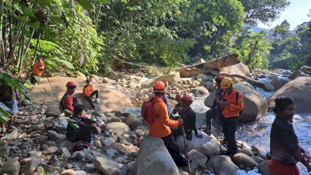 Wanita Paruh Baya Hilang di Huran Battang Barat Palopo, Tim SAR Lakukan Pencarian