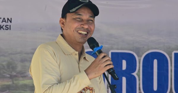 Jalan Menuju Seko Dipercepat, Bupati Lutra: Kami Bersyukur Bantuan dari Bapak Gubernur Sulsel