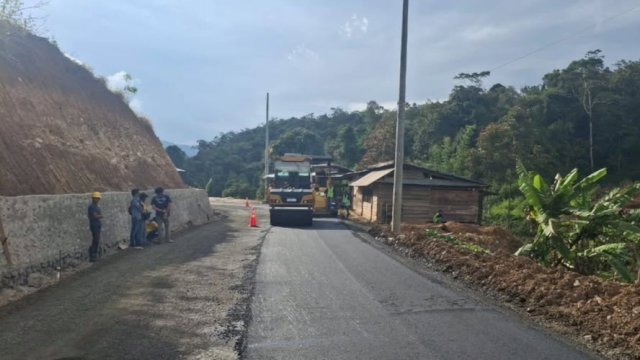Jalan Menuju Seko Akhirnya Dibangun, Gubernur Sulsel: Dikerjakan Bertahap&nbsp;