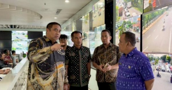 Bupati Chaidir Syam Tinjau Command Center Surabaya, Siap Diterapkan di Maros