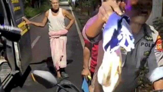 Pemuda di Makassar Diamuk Warga Usai Kedapatan Curi Pakaian Dalam Wanita