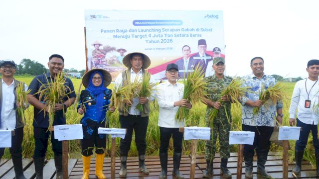 Panen Raya di Maros, Menko Pangan Zulkifli Hasan Dorong Percepatan Swasembada Pangan