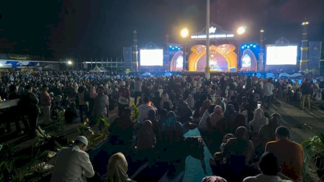 Ribuan Warga Padati Final MTQ Sulsel Tingkat Nasional di Maros&nbsp;
