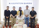 Bupati Barru Lepas Lima Orang Calon Pekerja Migran Indonesia ke Jepang