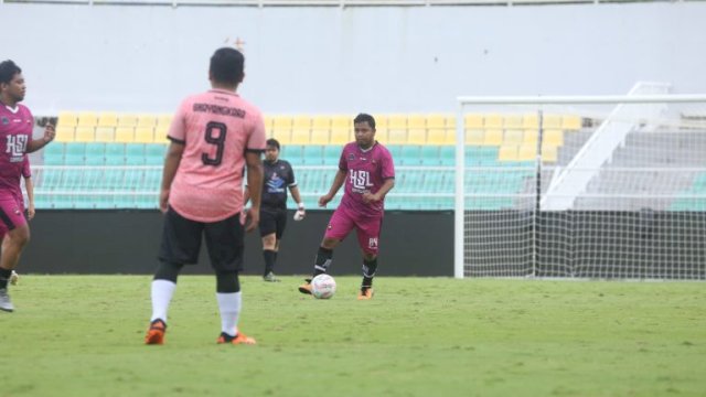 Laga Trofeo: Wali Kota Parepare Cetak Gol Penentu, Bhayangkara Polres Parepare Taklukkan Media FC