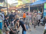 118 Pedagang di Pasar Mamajang Makassar Bongkar Lapak Sukarela Lewat Pendekatan Humanis