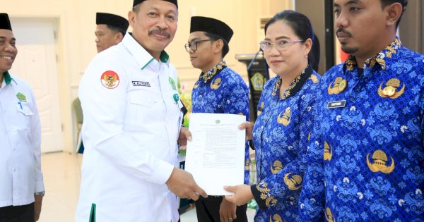 Penyerahan SK Redistribusi PPPK, 66 ASN Kemenag Sulsel Terima Penugasan Baru
