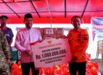 Gubernur Andi Sudirman Turun Langsung ke Lokasi Banjir Bone, Serahkan Bantuan Recovery Rp1 Miliar
