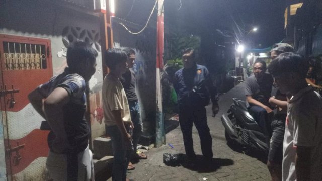 Resmob Polsek Makassar Amankan Remaja 18 Tahun Usai Kedapatan Bawa Sejam
