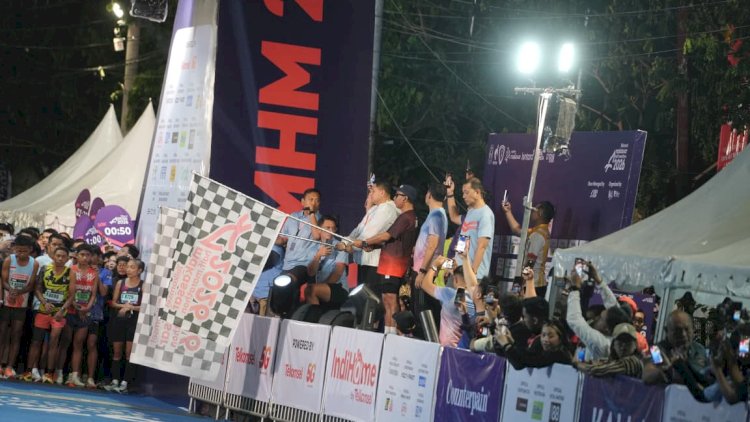 Ribuan Peserta Makassar Half Marathon (MHM) Tumpah Ruah di Losari
