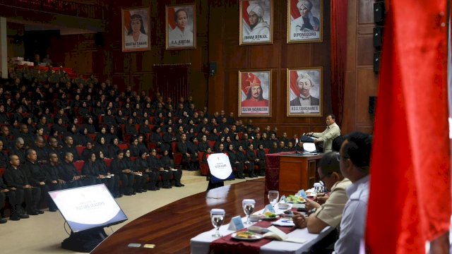 Presiden Prabowo Beri Taklimat Peserta Presidential Future Leaders Program 2026